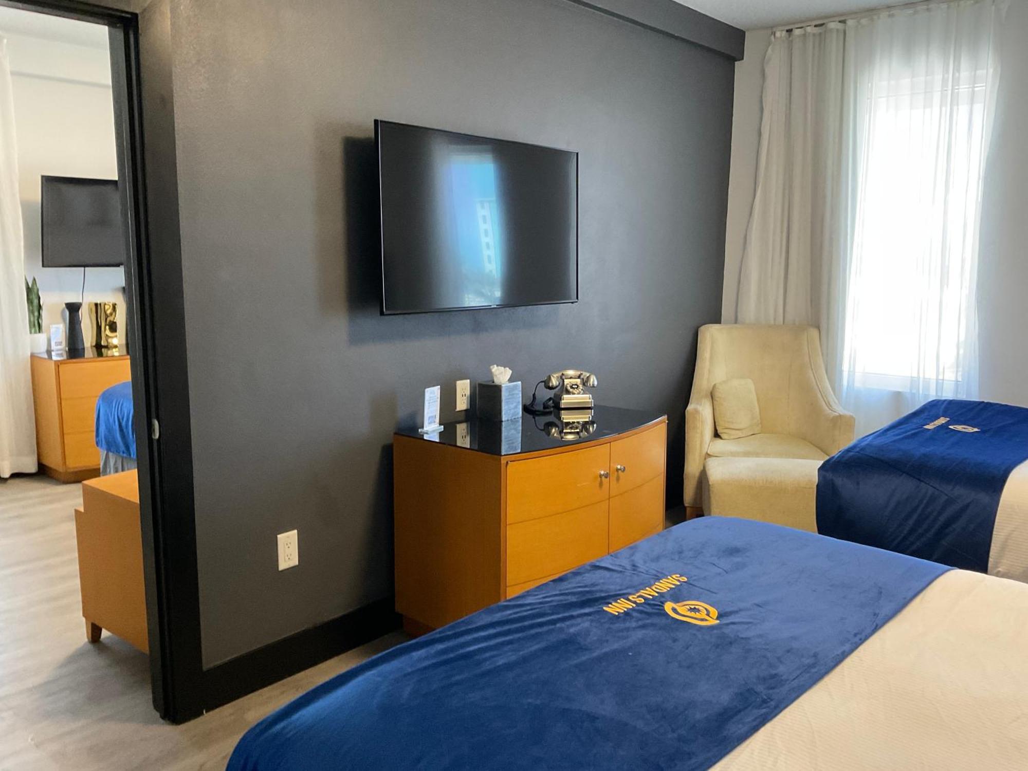 The Streamline Hotel - Daytona Beach Room photo